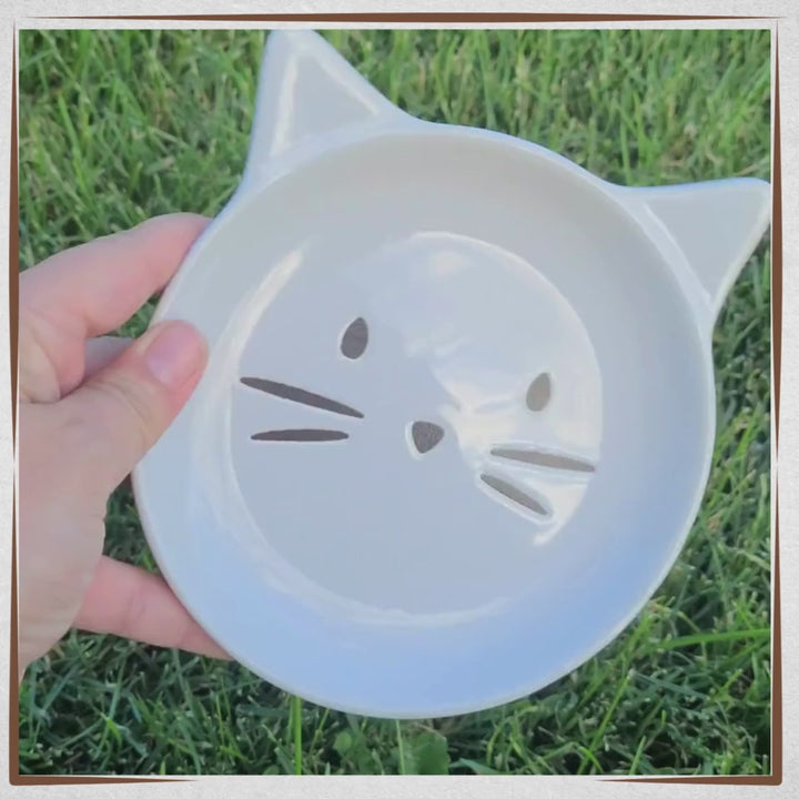 Shallow Cat Plate - Cat Face